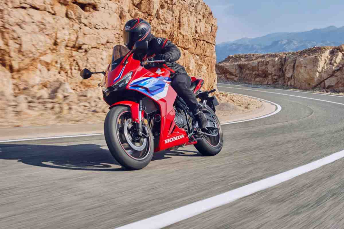 La nuova CBR500 R in strada
