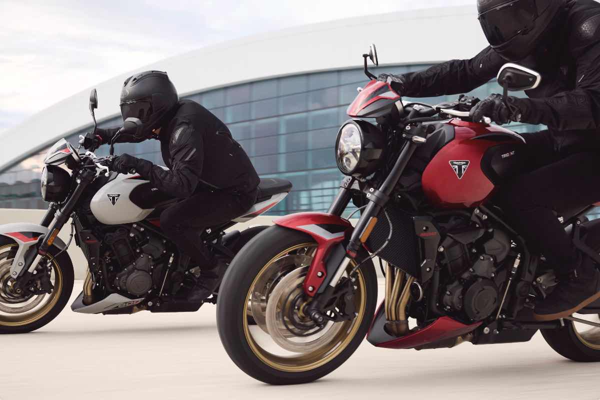 triumph trident 800