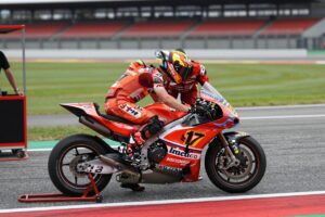 Altro, Marco Simoncelli: Podio storico a Imola