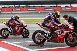 WorldSBK, Mackenzie: stagione finita, Baz al suo posto